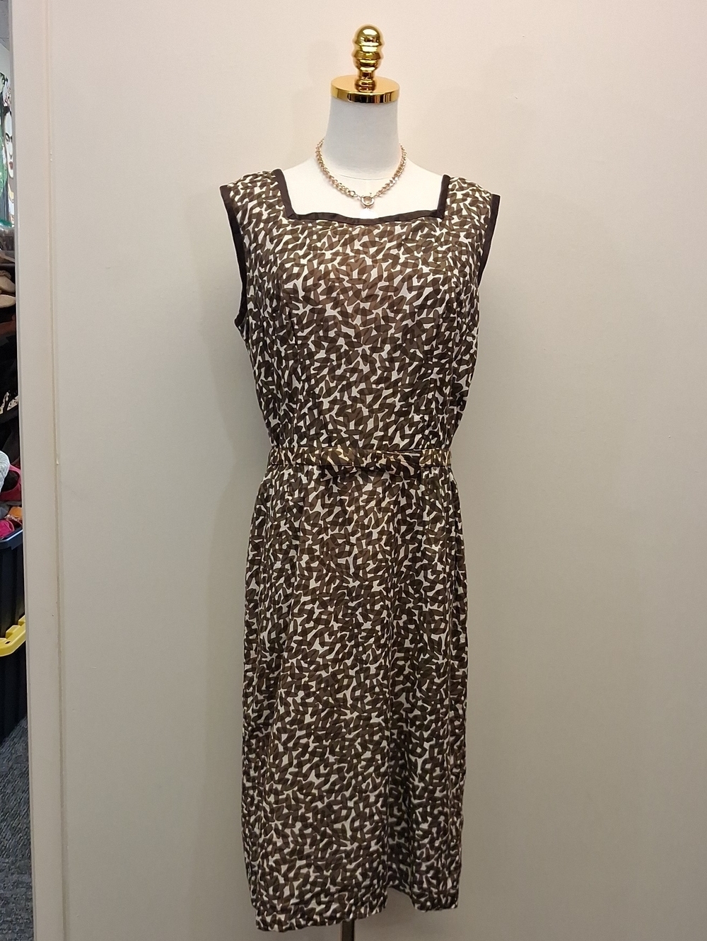 Brown Abstract Print Sleeveless Belted Midi Dress Size Large